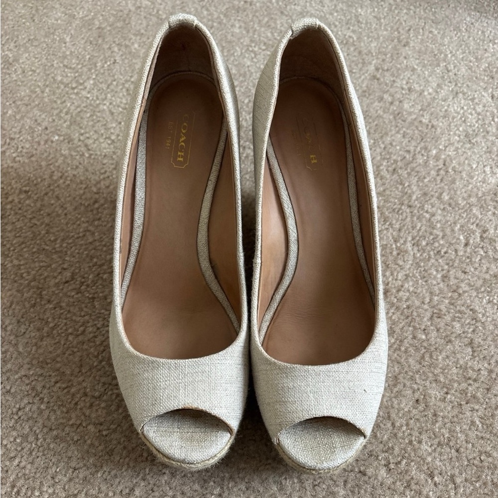 Coach Women's Cream Peep Toe wedges